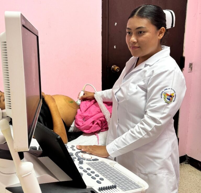 Una Enfermera Perinatal en Acción: Del Aprendizaje a la Transformación del Sistema de Salud