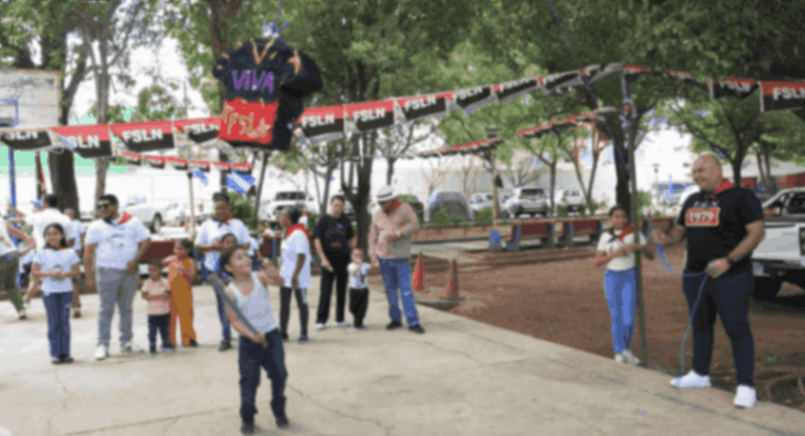 Circuitos de ejercicios y dinámicas lúdicas en jornada conmemorativa del 17 de julio