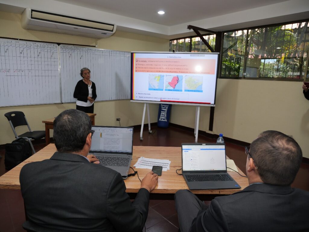 Profesionales que transforman sistemas de salud.