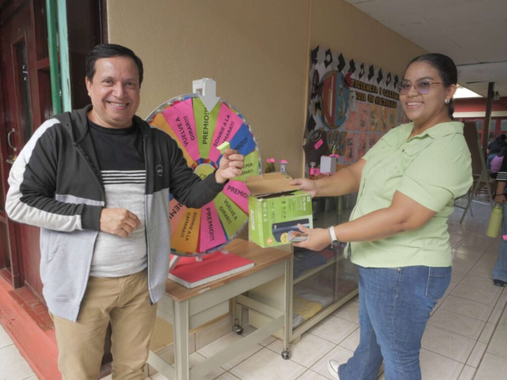Kermés cultural en CIES-UNAN Managua por el natalicio de Carlos Fonseca