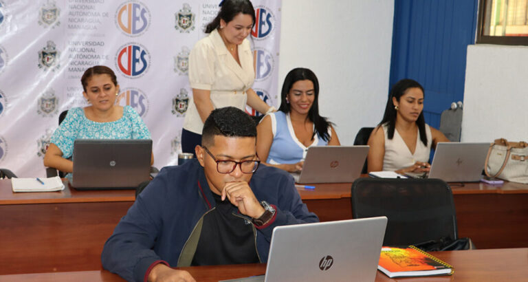 Maestría en Administración en Salud: Una formación esencial para fortalecer el sistema de salud en Nicaragua y la región