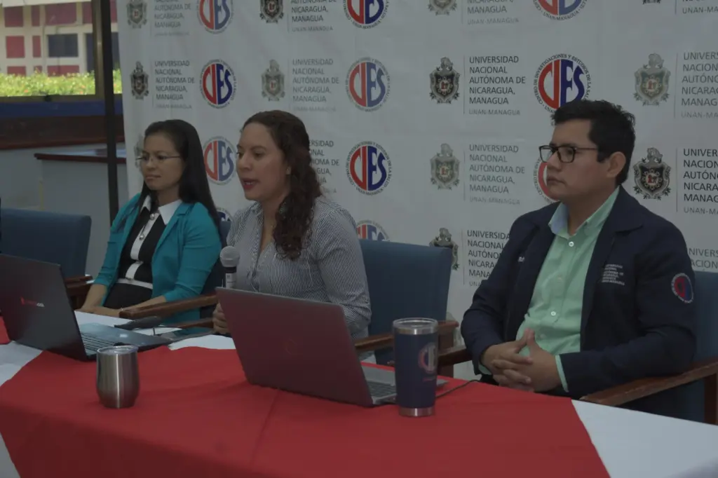 Conferencia sobre alimentación saludable y sostenible en el CIES