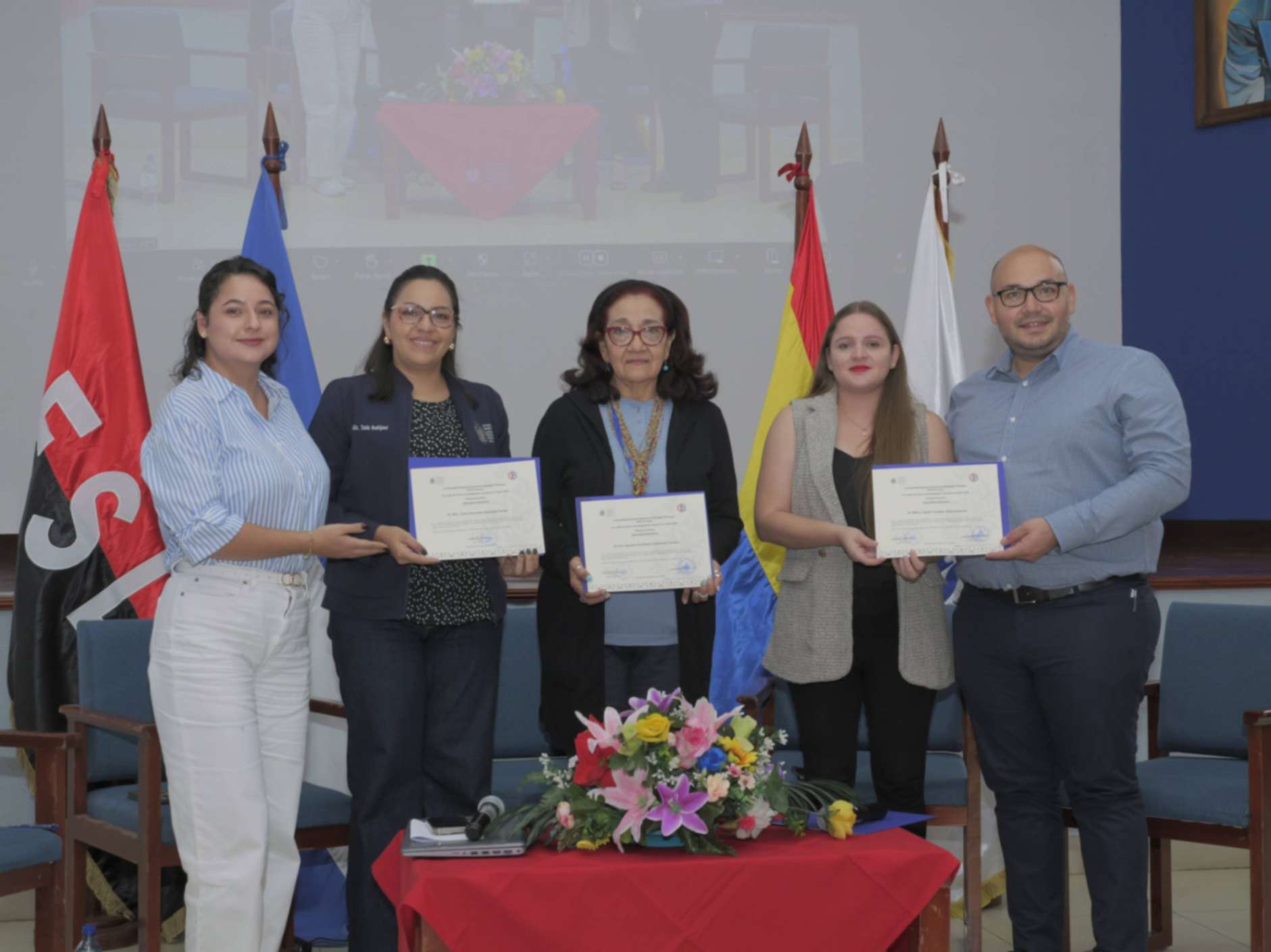 panel-resistencia-pueblos-unan-cies