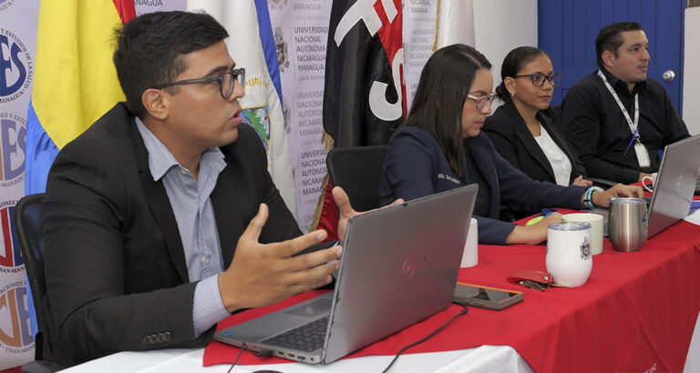 Académicos del CIES abordan la Ergonomía como ciencia para proteger la salud laboral