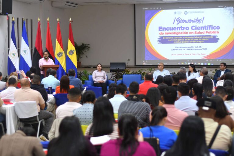 encuentro-cientifico-investigacion-salud-publica.jpg